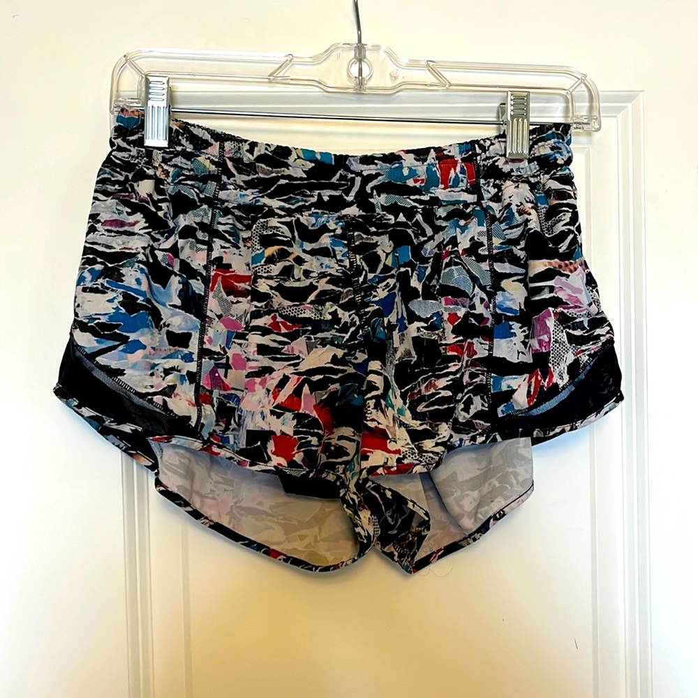 Patterned Lululemon running short